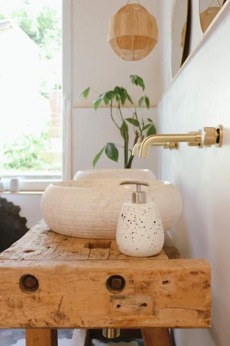 Superbe Appartement Avec Cheminee Verviers Buitenkant foto